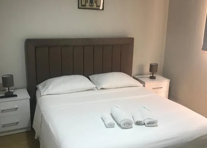 公寓 Home Inn Apartaments Tirana